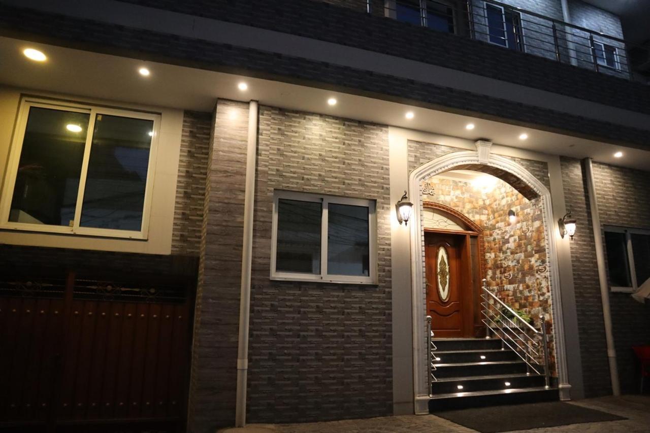 Hayyat Luxury Hotel Suites ลาฮอร์ ภายนอก รูปภาพ